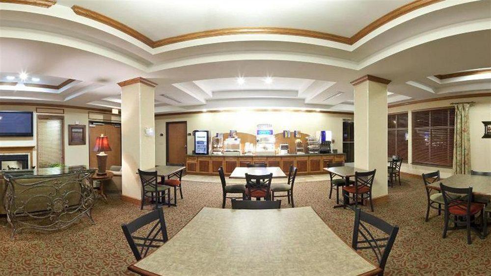 Holiday Inn Express Mineral Wells By Ihg Parkersburg Exteriér fotografie