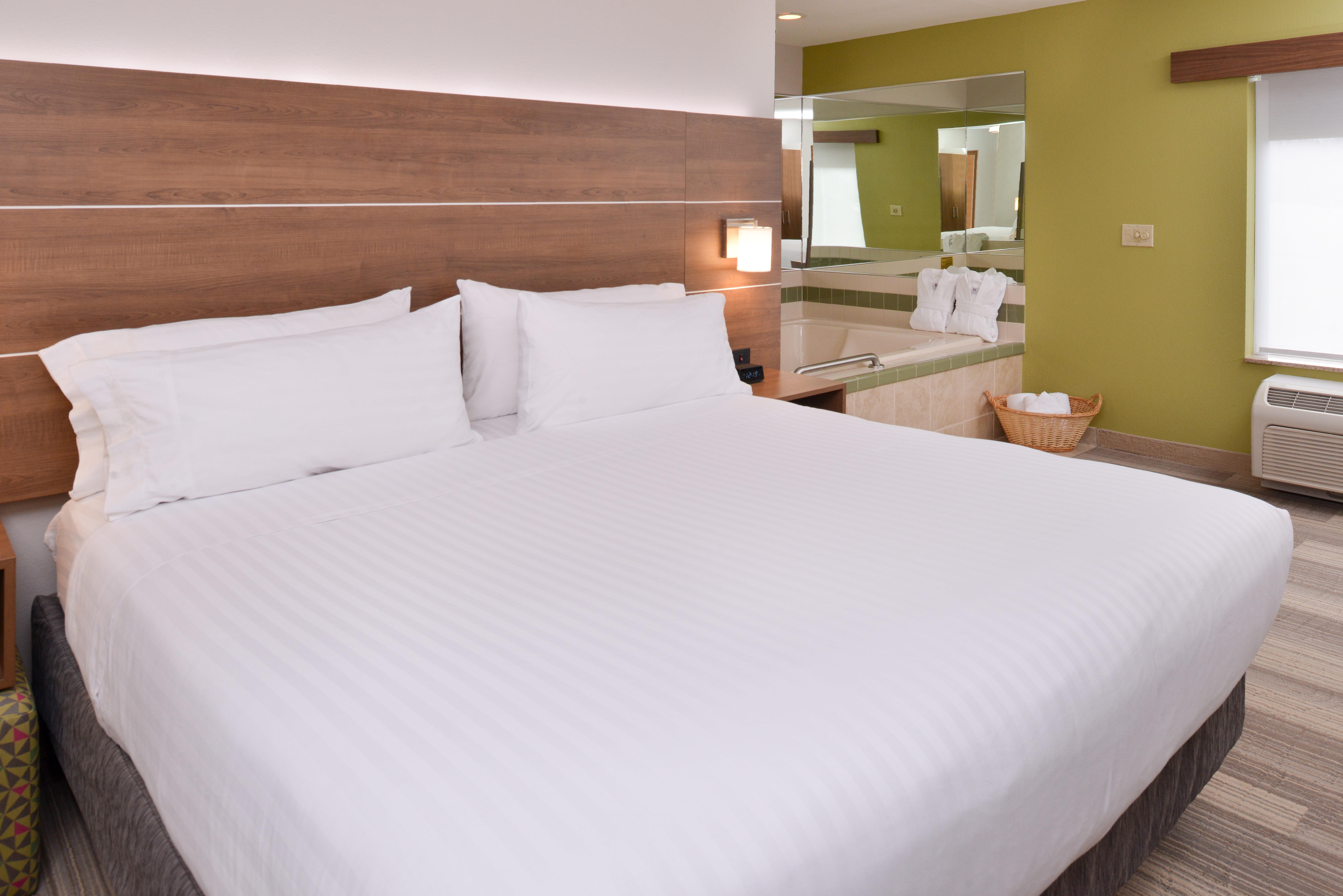 Holiday Inn Express Mineral Wells By Ihg Parkersburg Exteriér fotografie
