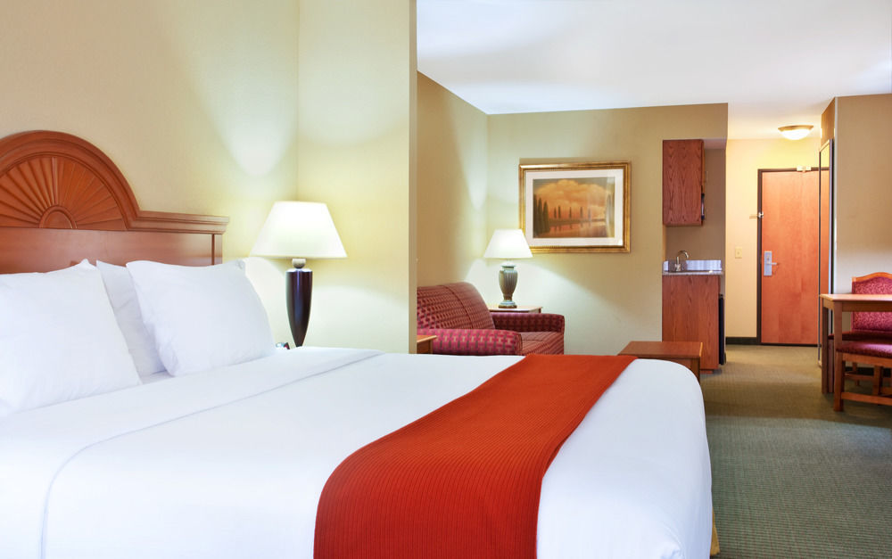 Holiday Inn Express Mineral Wells By Ihg Parkersburg Exteriér fotografie