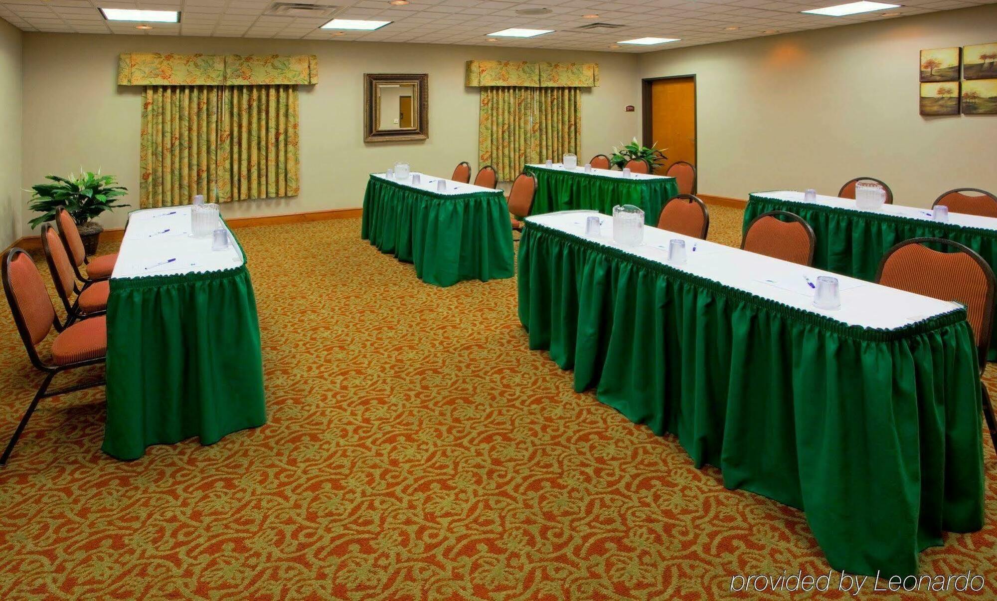 Holiday Inn Express Mineral Wells By Ihg Parkersburg Exteriér fotografie